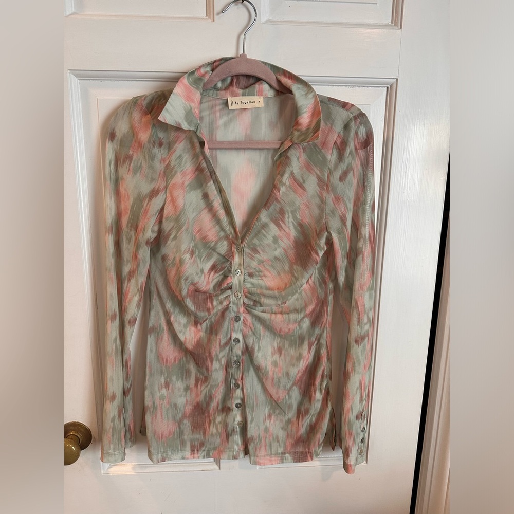 Sheer rouched top!